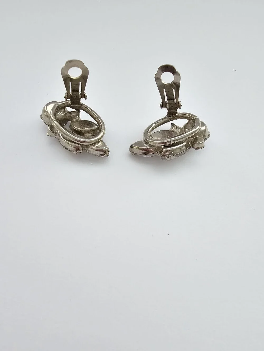 Vintage 1950s Frosted Glass Sugar Rhinestone Climber Clip-On Earrings